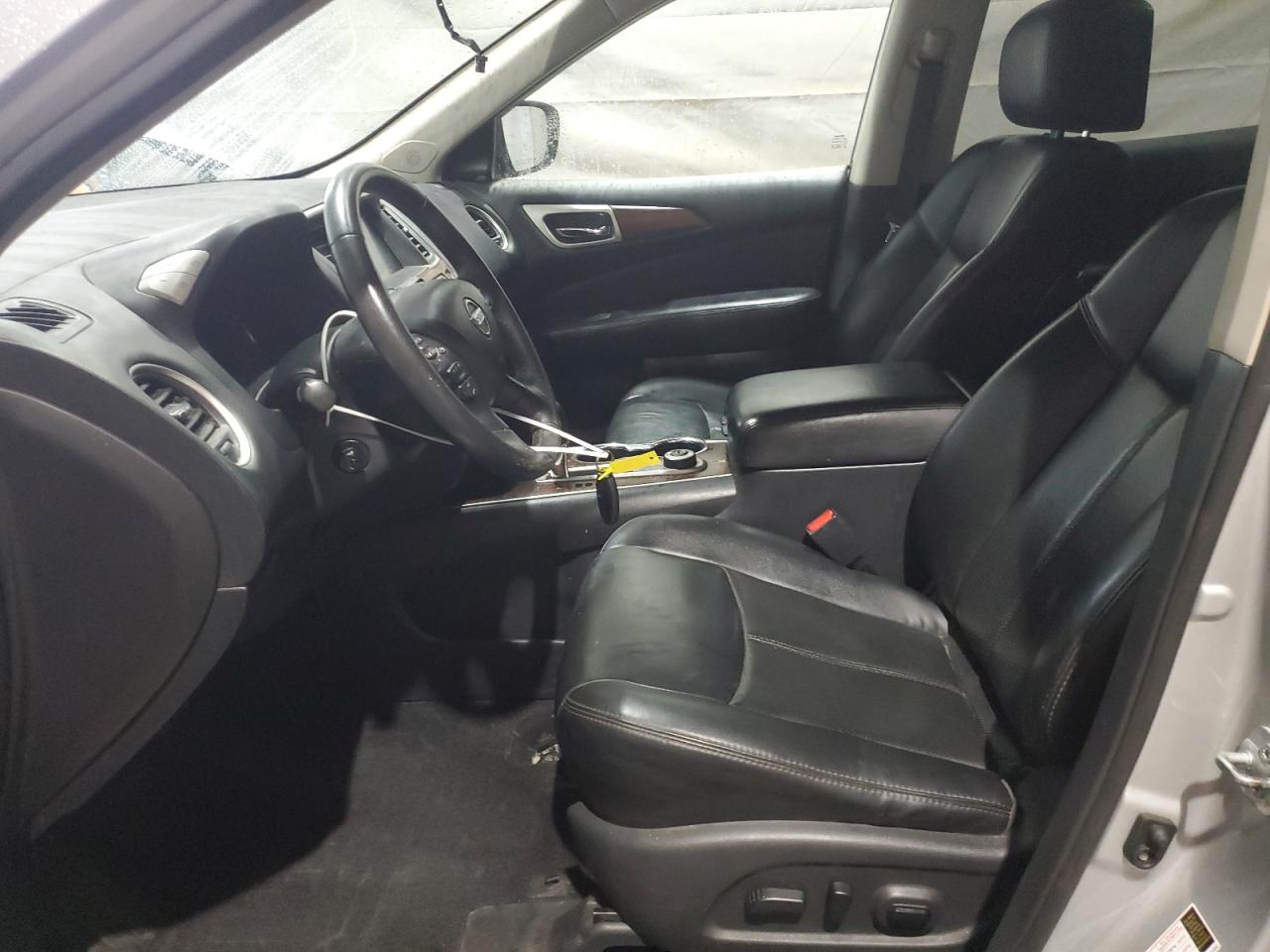 2017 Nissan Pathfinder S VIN: 5N1DR2MM6HC618221 Lot: 81800195