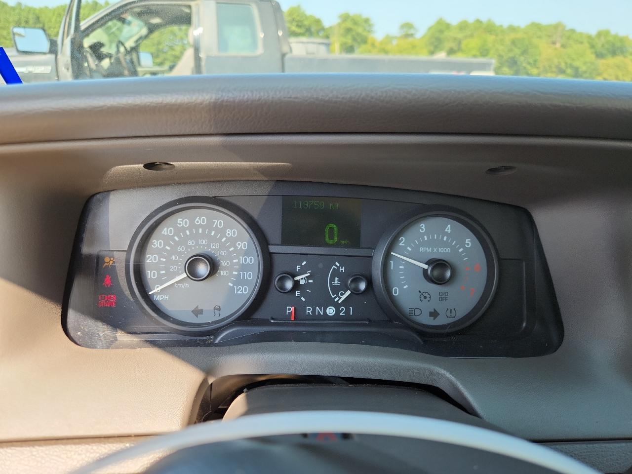 2007 Mercury Grand Marquis Ls VIN: 2MEFM75V17X637758 Lot: 80109315