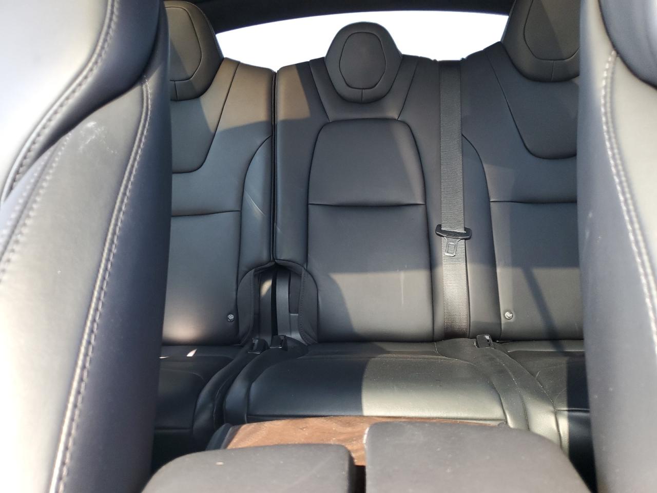 2018 Tesla Model X VIN: 5YJXCDE25JF121990 Lot: 81138065