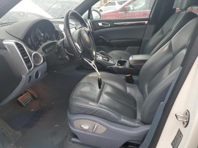  PORSCHE CAYENNE 2012 Biały