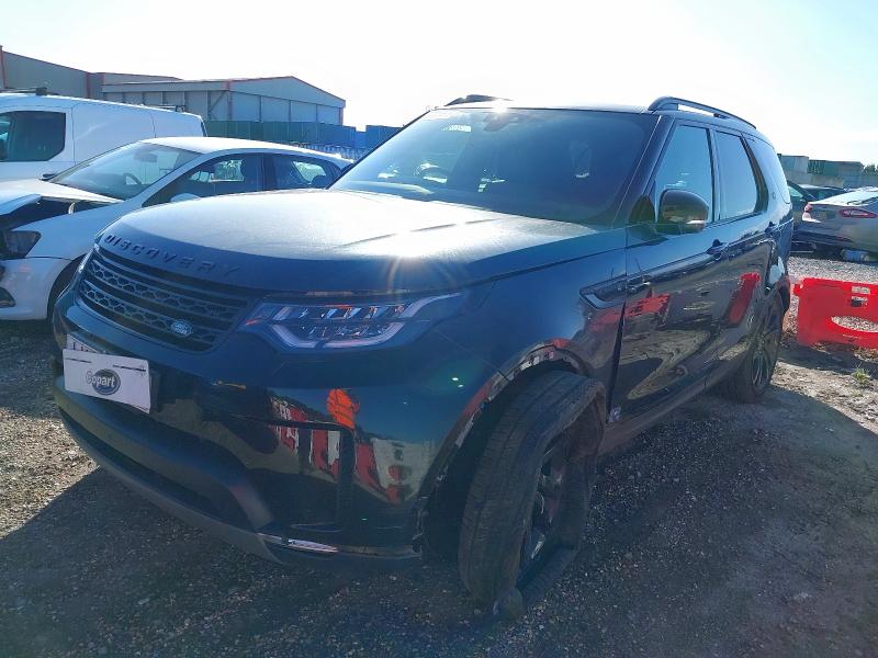 2018 LAND ROVER DISCOVERY LUXURY HSE TD6  for sale at Copart ROCHFORD