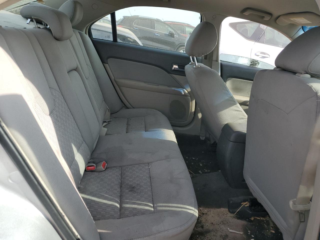 2012 Ford Fusion S VIN: 3FAHP0GA8CR174647 Lot: 71686525