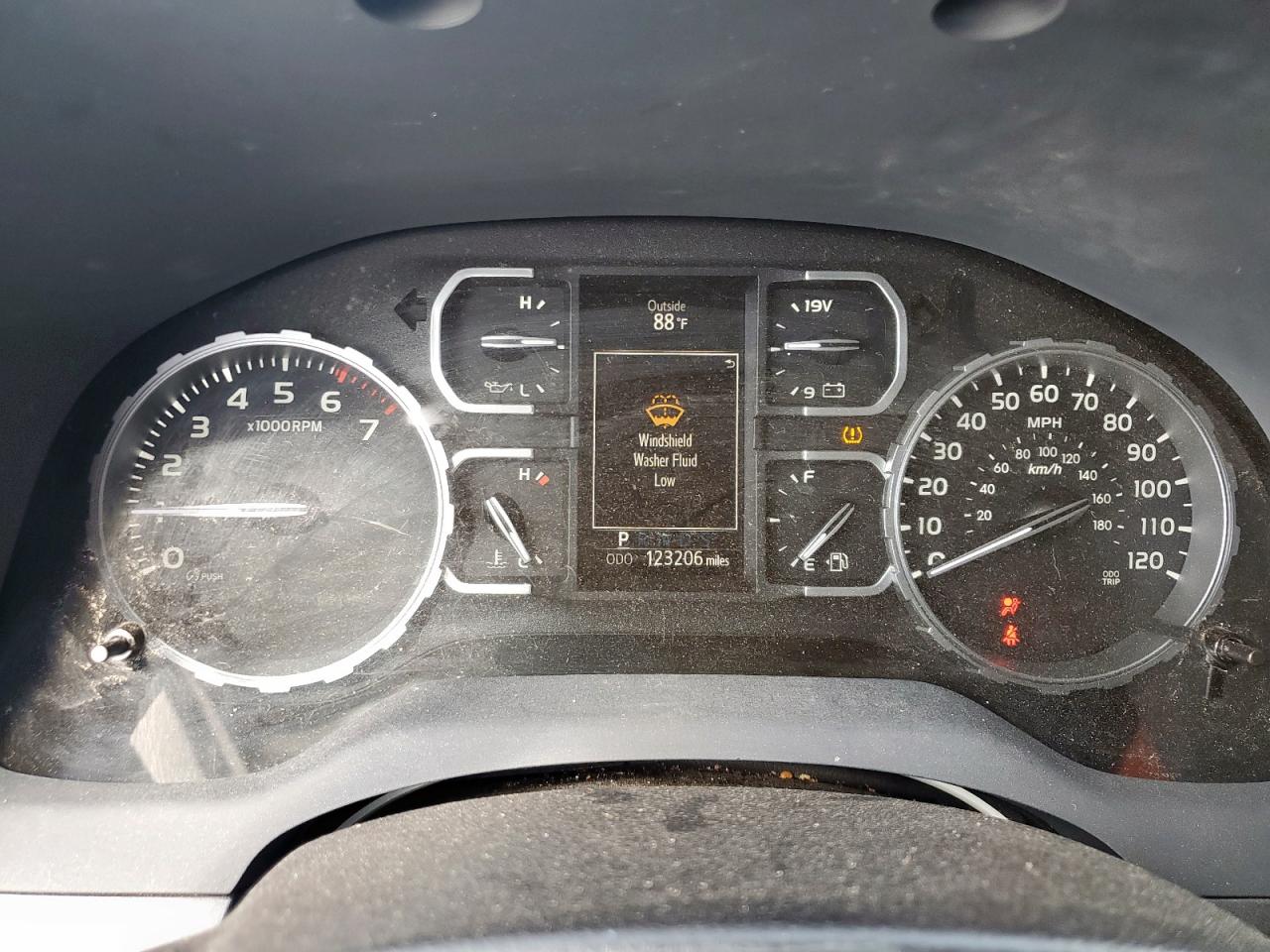 2018 Toyota Tundra Crewmax Sr5 VIN: 5TFEY5F19JX236876 Lot: 80556545