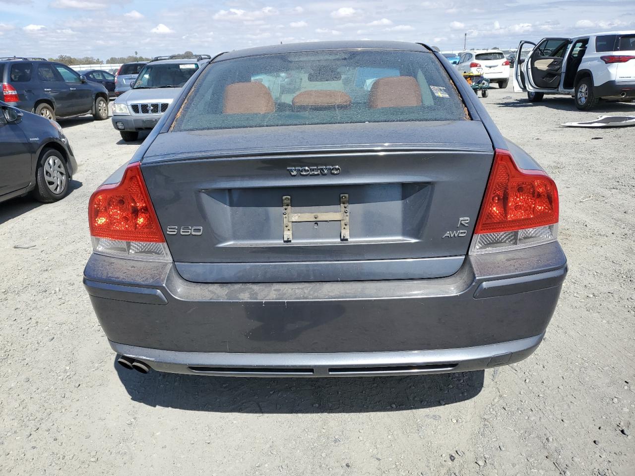 2005 Volvo S60 R VIN: YV1RH527X52475636 Lot: 80114945