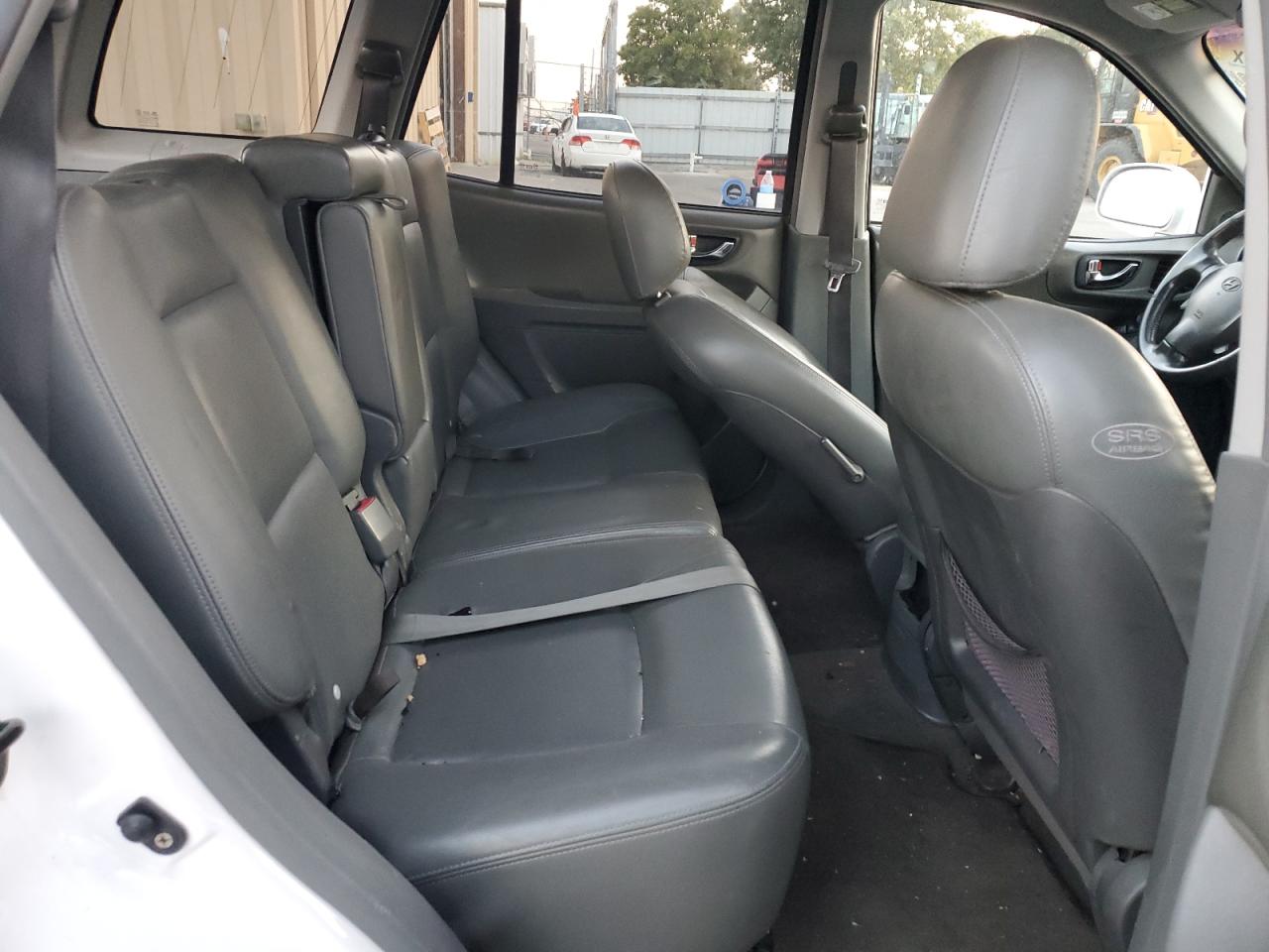 2004 Hyundai Santa Fe Gls VIN: KM8SC73EX4U649458 Lot: 81387835