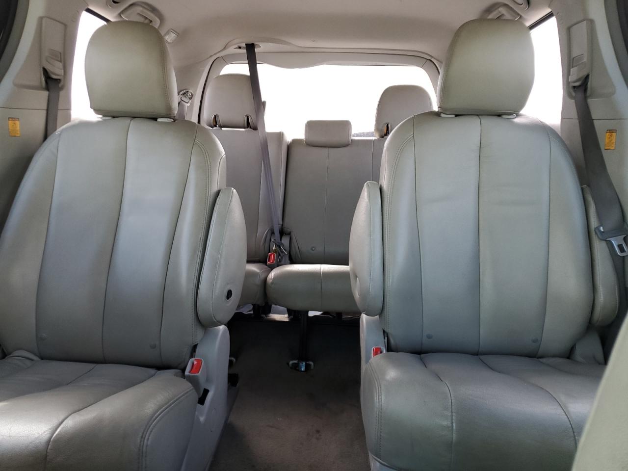 2013 Toyota Sienna VIN: 5TDZK3DC5DS319369 Lot: 81797015