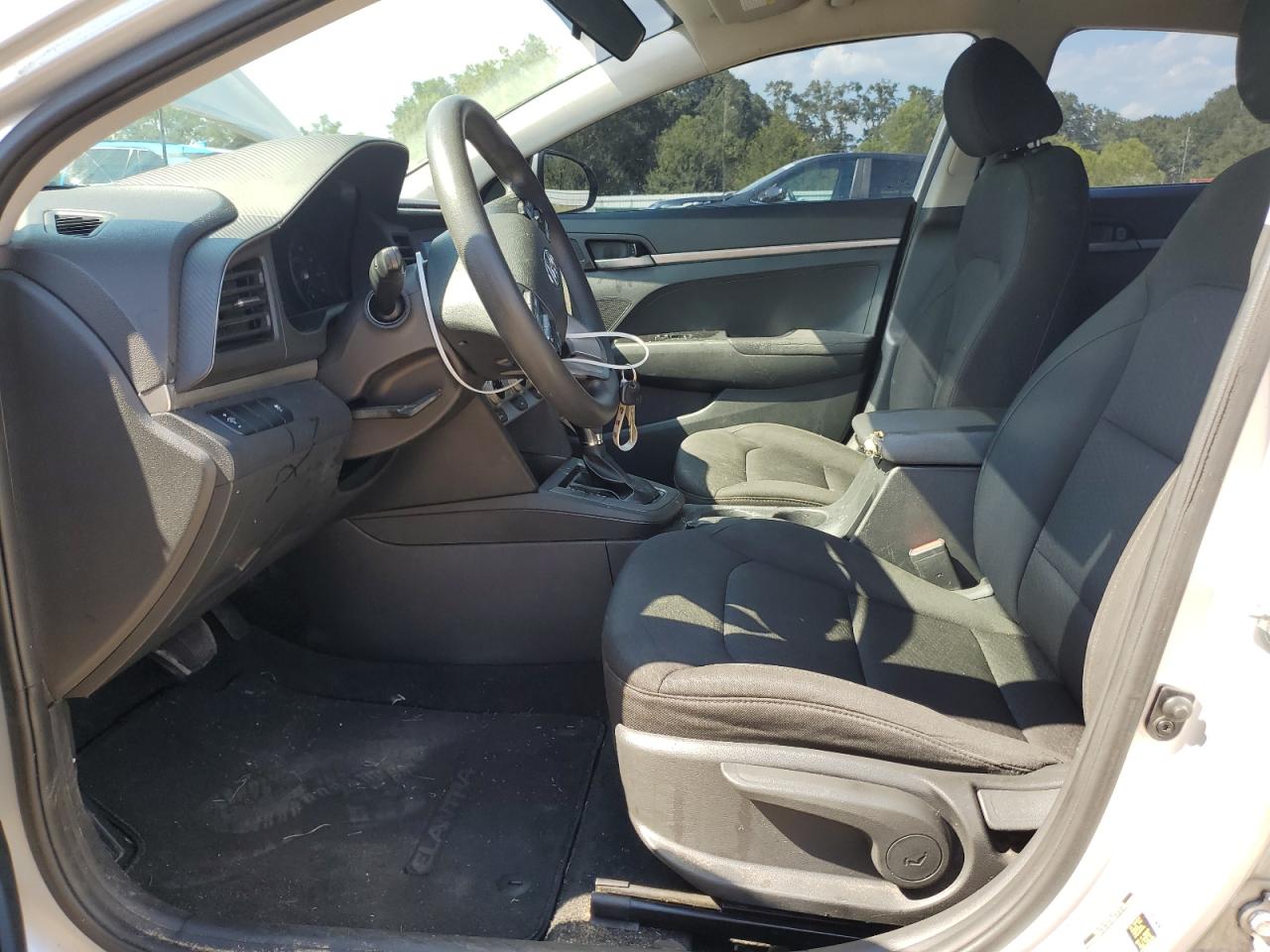 2019 Hyundai Elantra Se VIN: 5NPD74LF5KH436093 Lot: 68839845