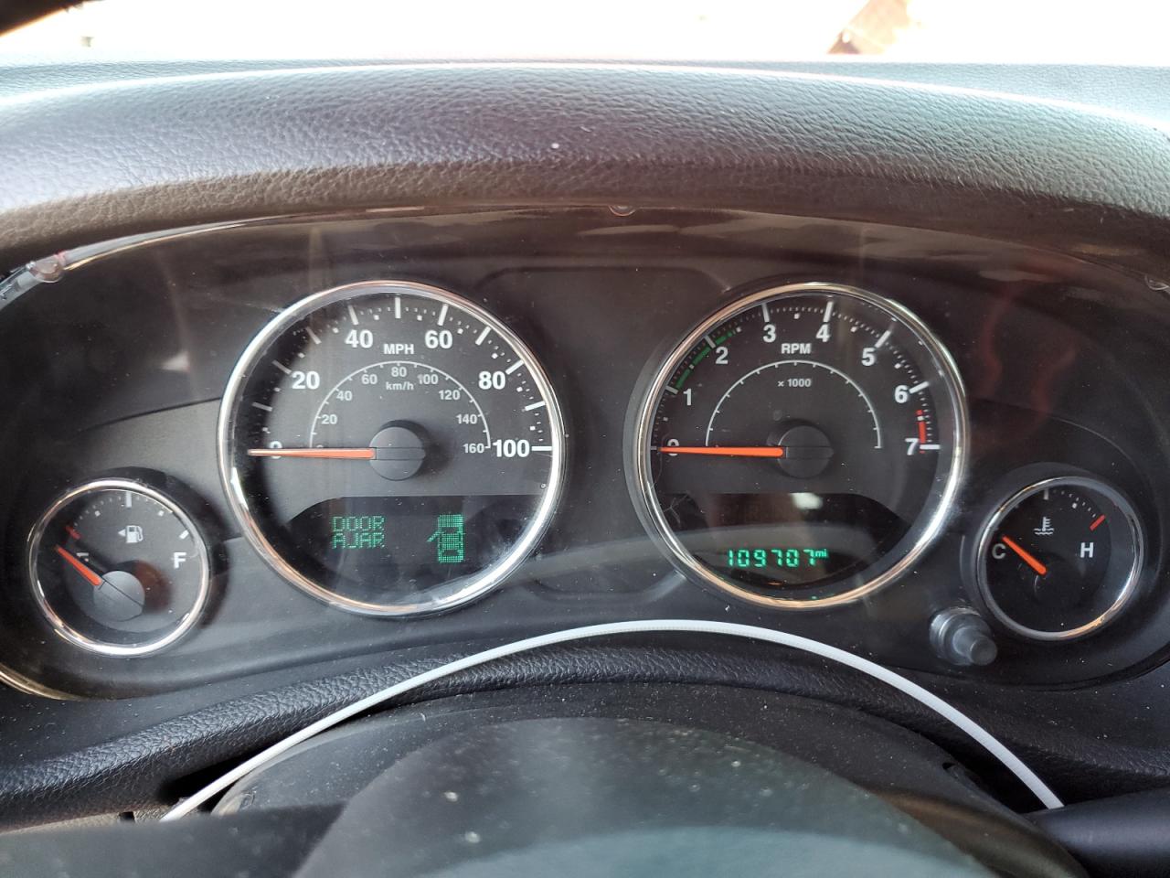 2015 Jeep Wrangler Unlimited Sport VIN: 1C4BJWDG8FL751788 Lot: 81386665