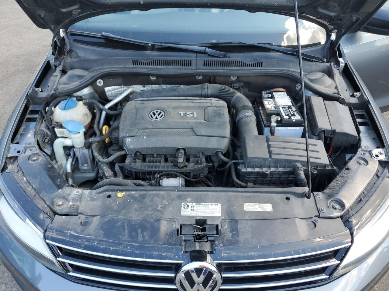 2017 Volkswagen Jetta Sport VIN: 3VWD17AJ2HM310042 Lot: 71584085