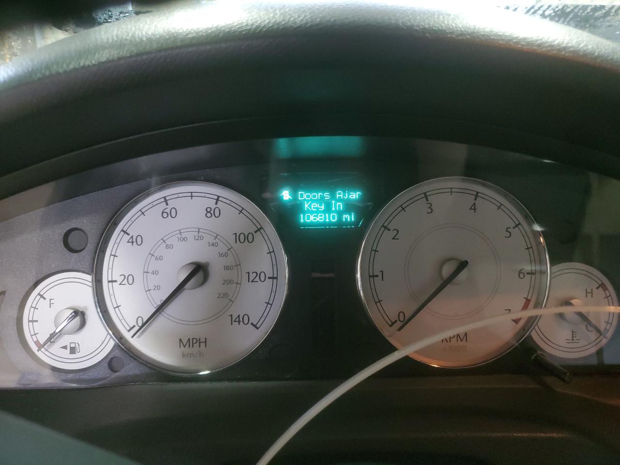 2005 Chrysler 300 Touring VIN: 2C3AA53G25H674116 Lot: 84405905