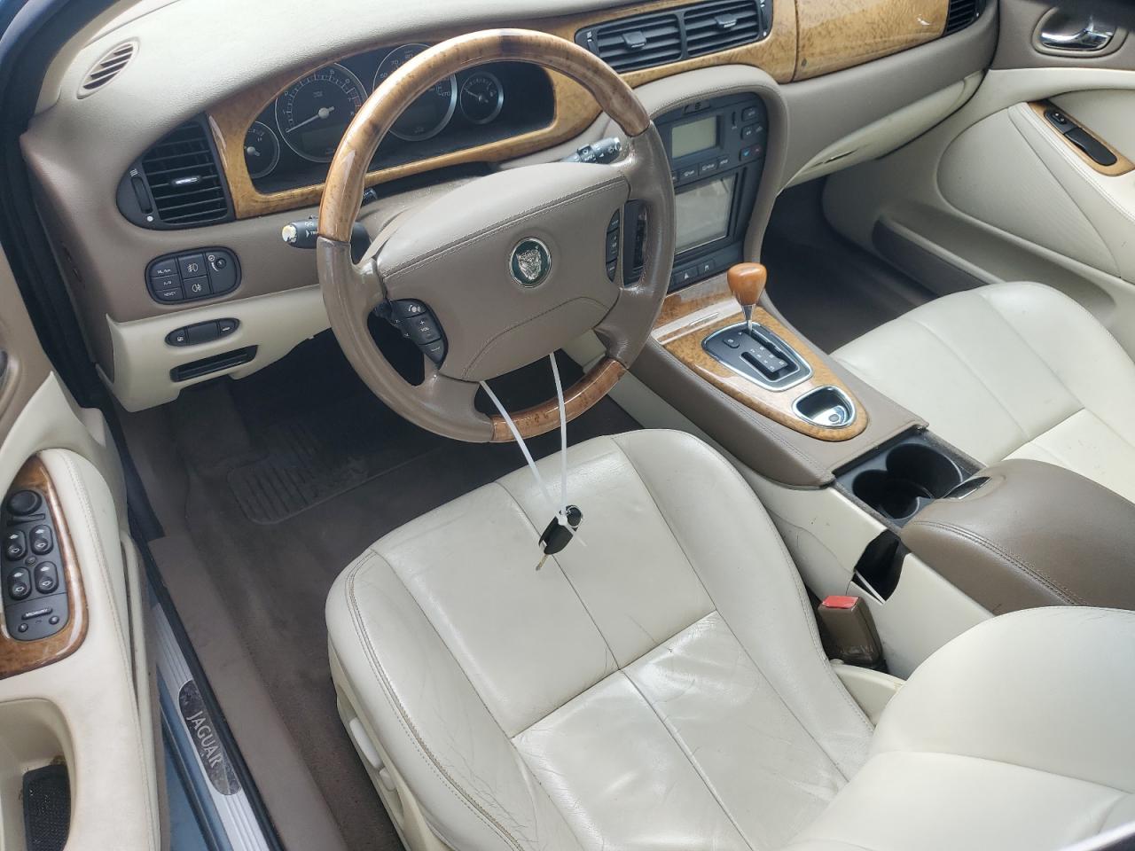 2006 Jaguar S-Type VIN: SAJWA01A86FN70348 Lot: 81094905