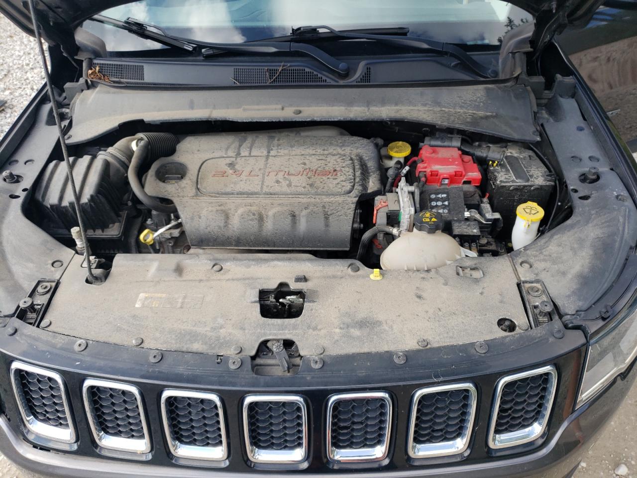 2019 Jeep Compass Latitude VIN: 3C4NJDBB4KT849935 Lot: 81800935