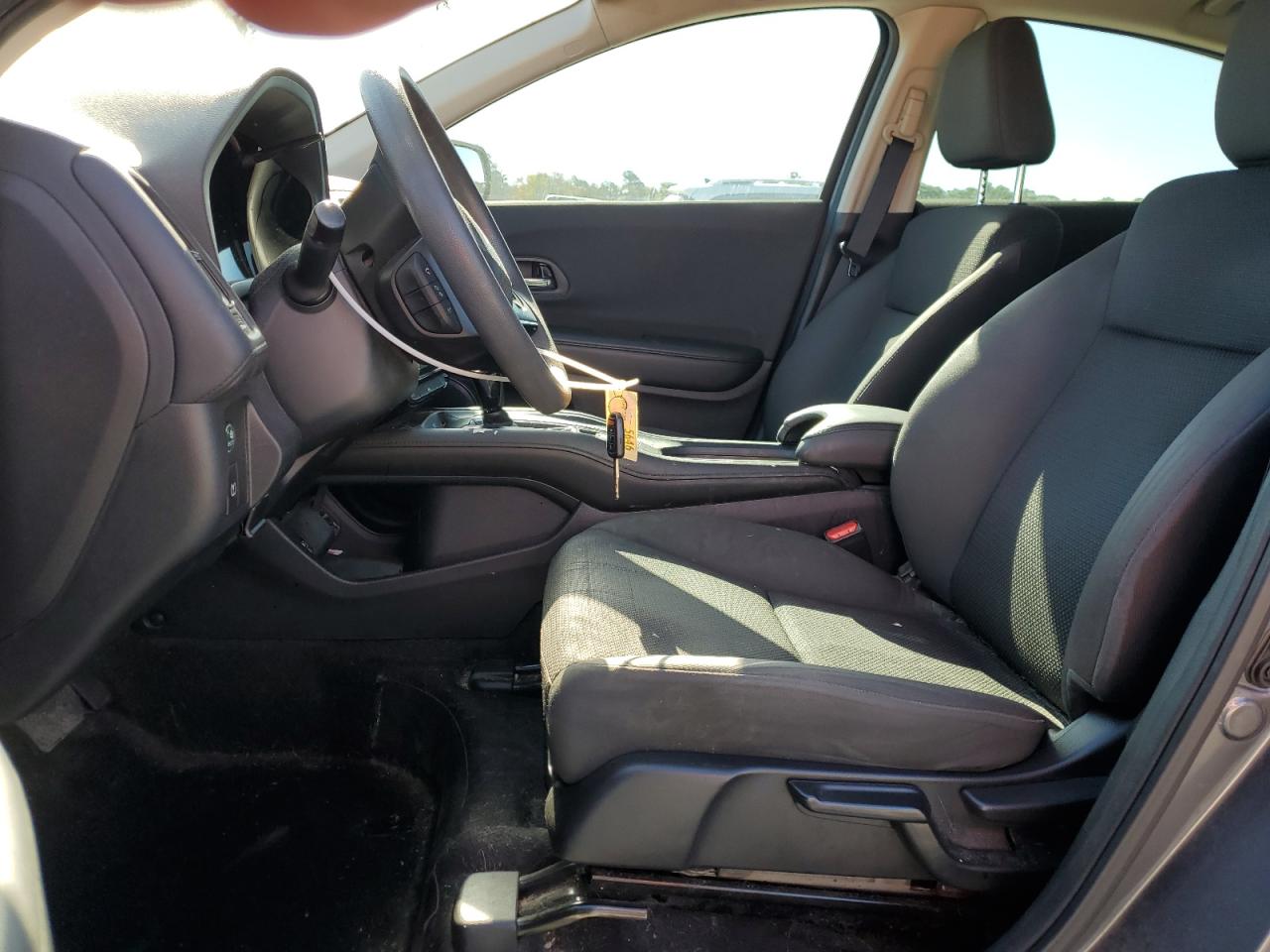 2020 Honda Hr-V Lx VIN: 3CZRU5H30LG700523 Lot: 70374245