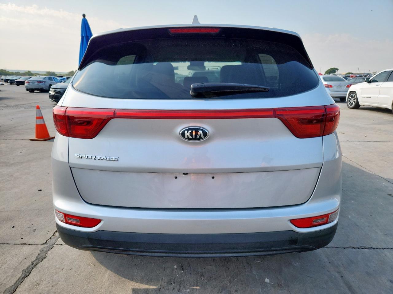 2017 Kia Sportage Lx VIN: KNDPMCAC8H7265670 Lot: 81583855