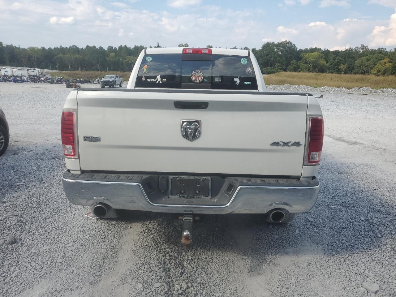 2015 Ram 1500 Laramie VIN: 1C6RR7NT7FS745647 Lot: 80341855