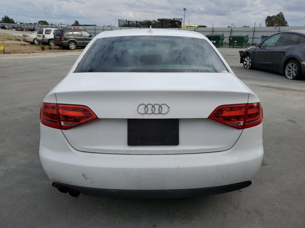 2010 Audi A4 Premium VIN: WAUDFAFL5AN055844 Lot: 84707435