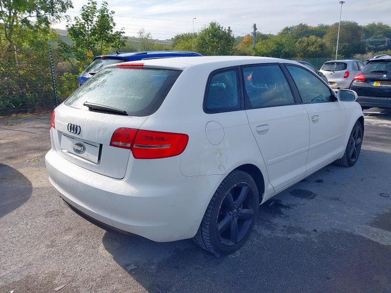 2010 AUDI A3 TECHNIK MPI 