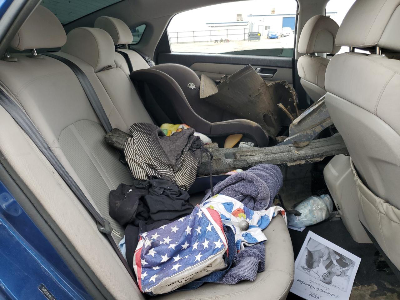 2015 Hyundai Sonata Se VIN: 5NPE24AF0FH218705 Lot: 81038525