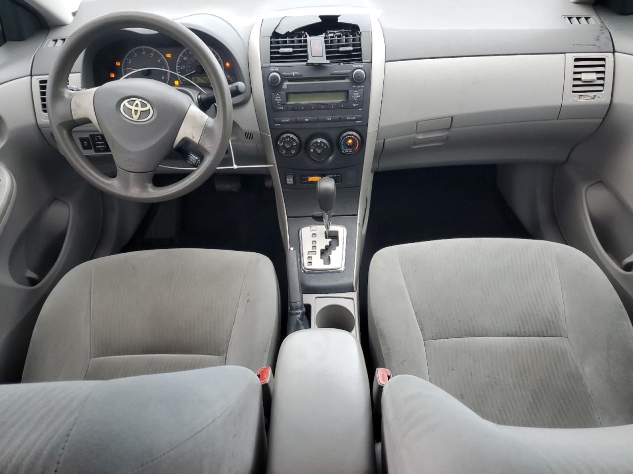 2010 Toyota Corolla Base VIN: 2T1BU4EE2AC290645 Lot: 81820385