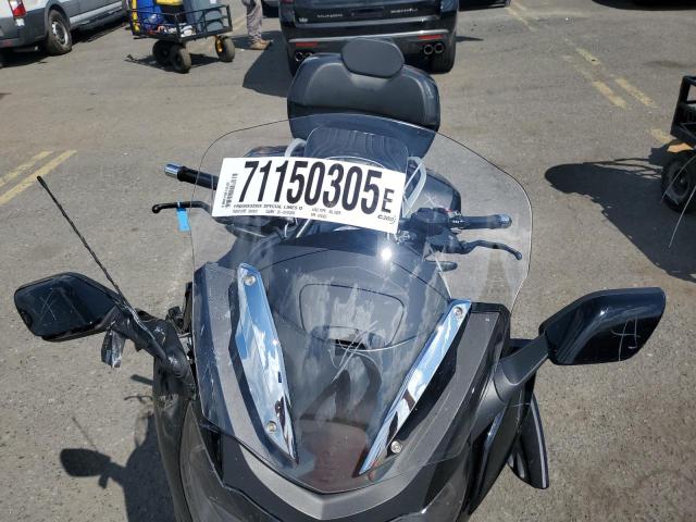 2018 BMW K1600 B