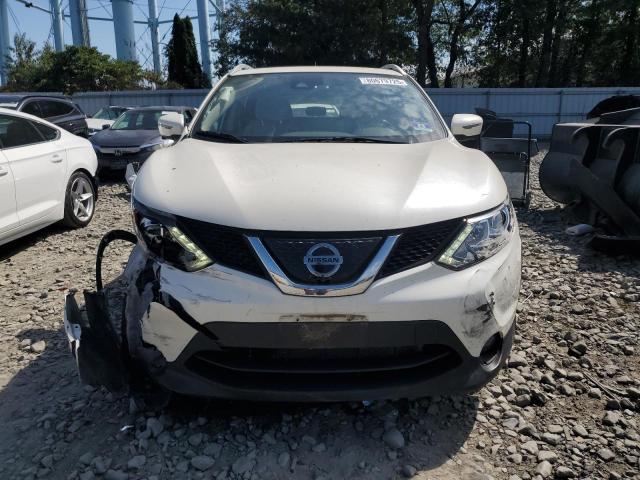  NISSAN ROGUE 2019 Белы