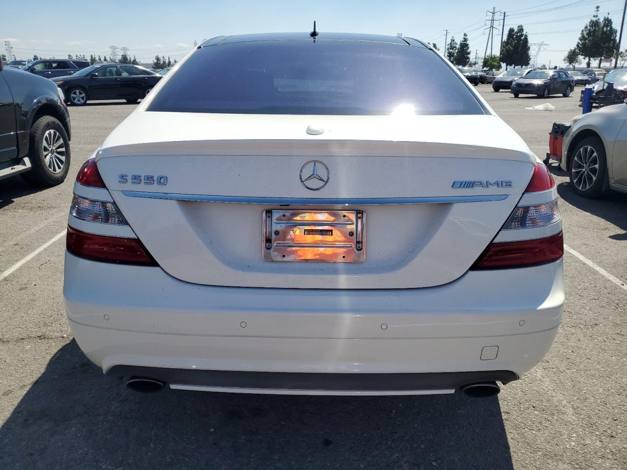 2007 Mercedes-Benz S 550 VIN: WDDNG71XX7A062098 Lot: 81850355