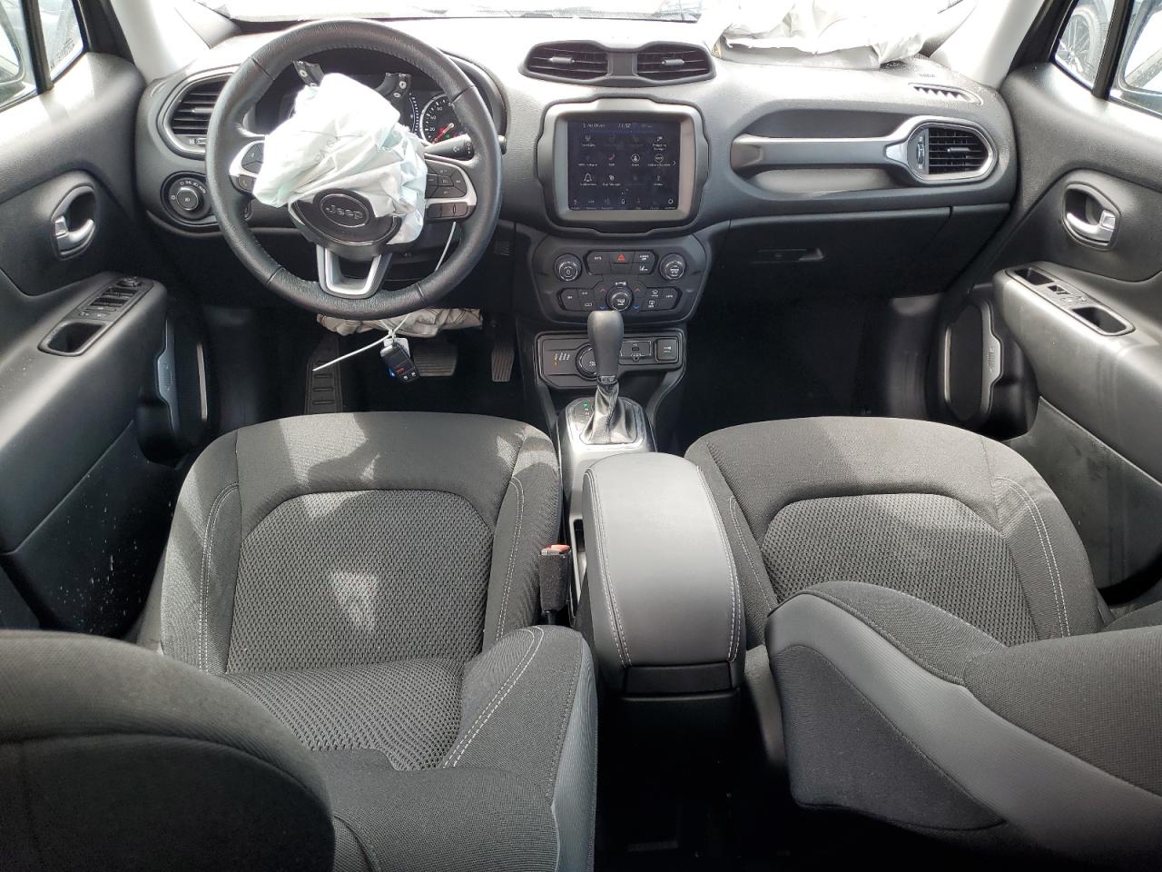 2023 Jeep Renegade Latitude VIN: ZACNJDB15PPP23134 Lot: 81308225