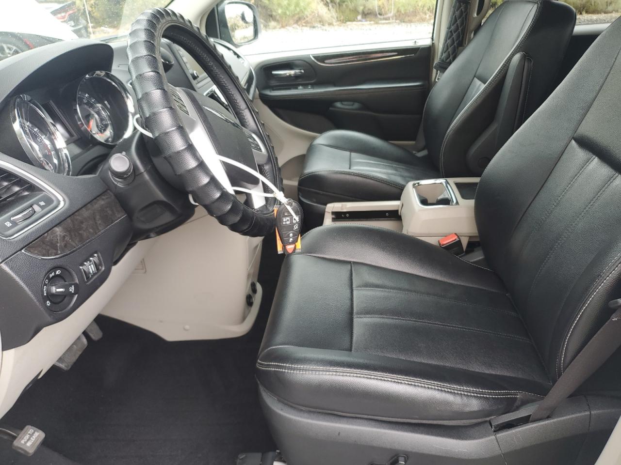 2015 Chrysler Town & Country Touring VIN: 2C4RC1BG4FR600842 Lot: 71530805