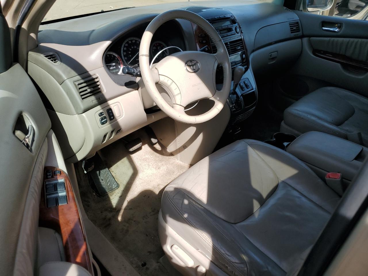 2005 Toyota Sienna Xle VIN: 5TDBA22C95S038095 Lot: 84427715