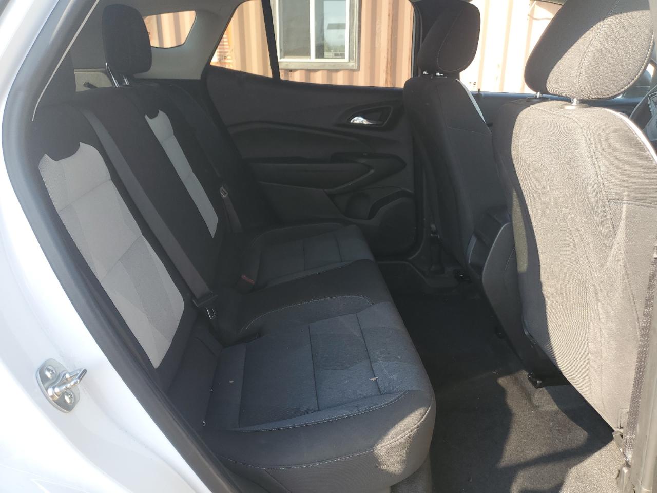 2025 Chevrolet Trax Ls VIN: KL77LFEP4SC060778 Lot: 81511655