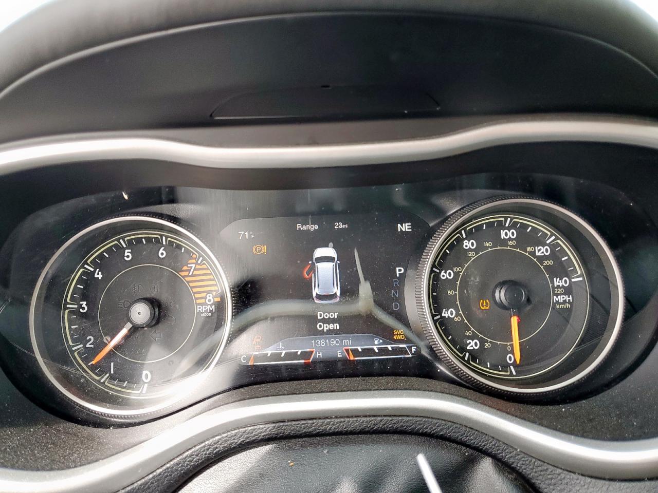 2018 Jeep Cherokee Overland VIN: 1C4PJMJX4JD594388 Lot: 80893025