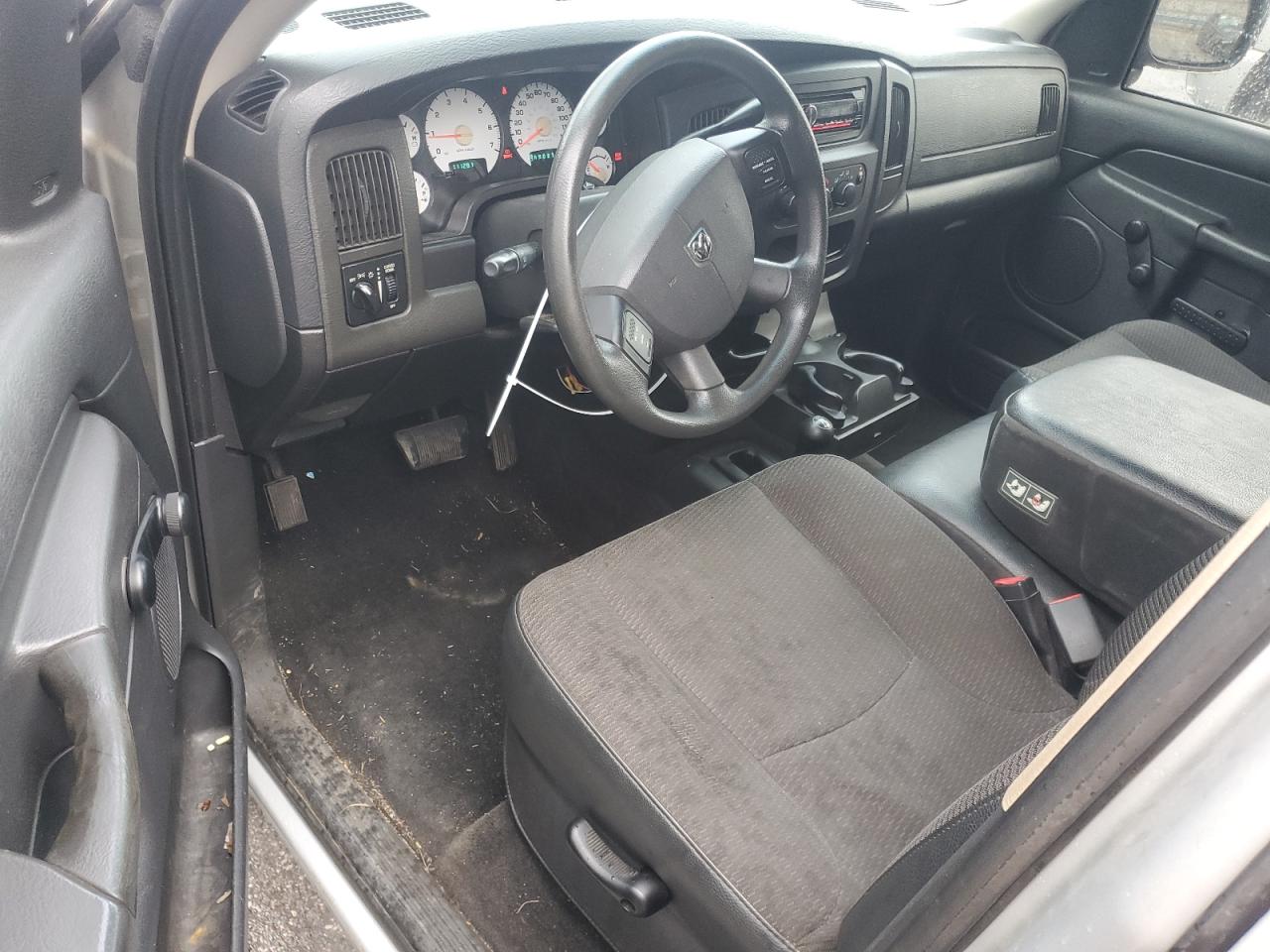 2005 Dodge Ram 1500 St VIN: 1D7HU18N25S217046 Lot: 82132485