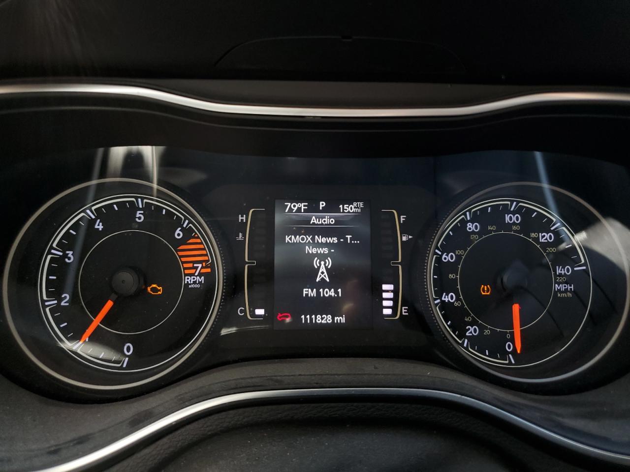 2019 Jeep Cherokee Latitude VIN: 1C4PJLCB1KD175797 Lot: 71155395