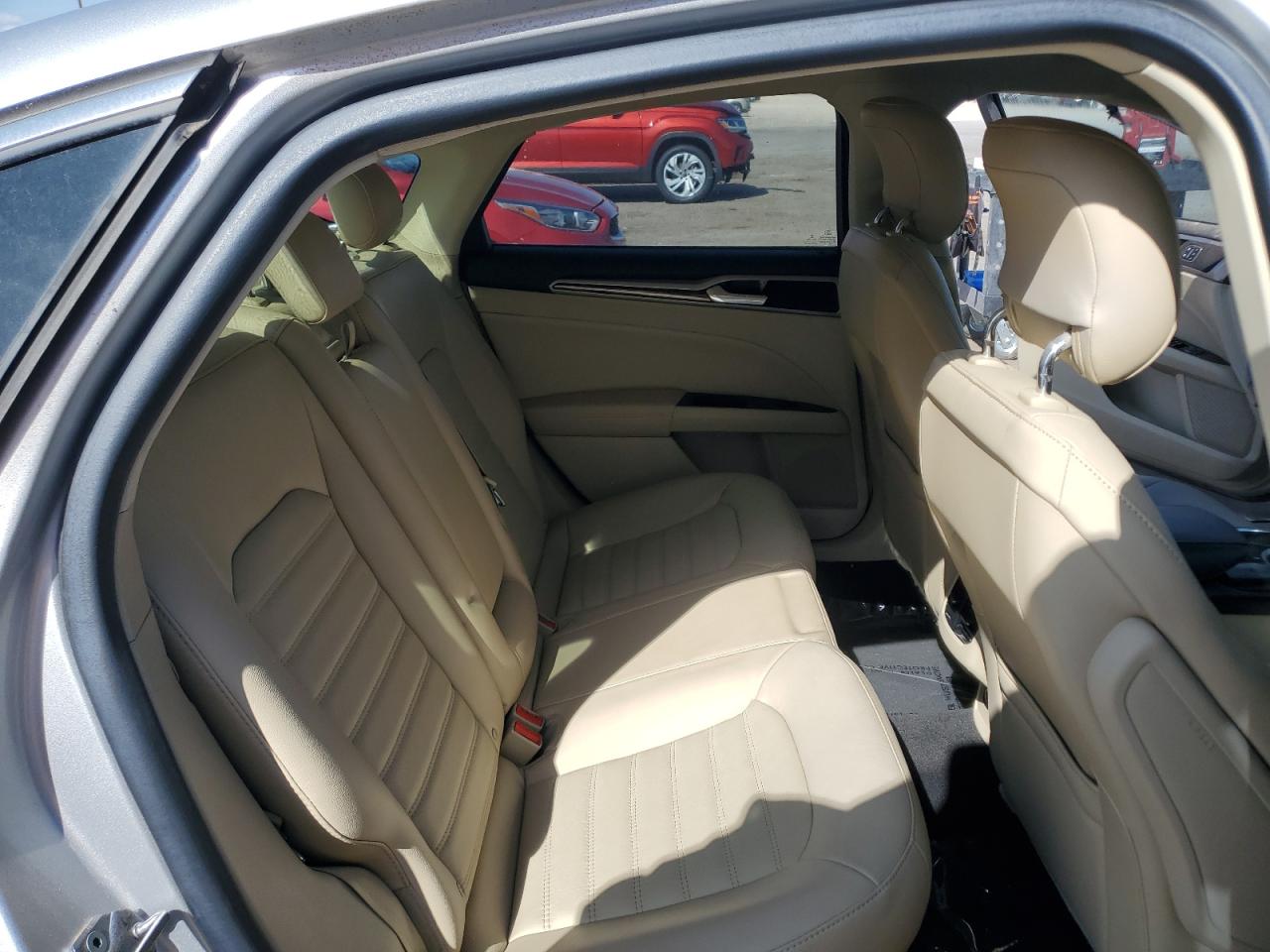2013 Ford Fusion Se VIN: 3FA6P0HRXDR379657 Lot: 71906715