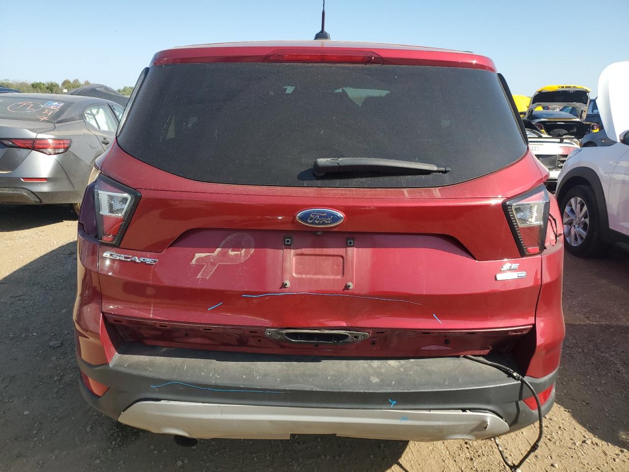 2017 Ford Escape Se VIN: 1FMCU9G91HUB97271 Lot: 81853905
