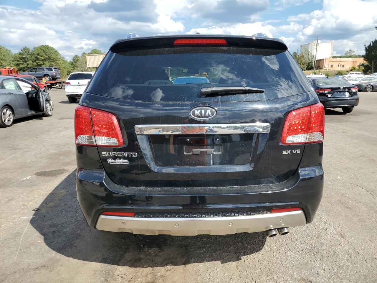 2011 Kia Sorento Sx VIN: 5XYKW4A27BG109146 Lot: 84265985
