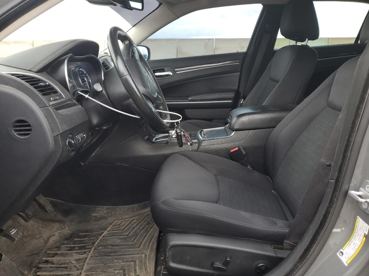 2019 Chrysler 300 Touring VIN: 2C3CCAAG9KH602128 Lot: 71158535