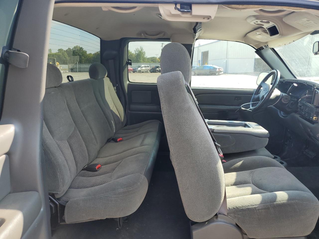 2004 Chevrolet Silverado K1500 VIN: 2GCEK19T241254208 Lot: 81488095