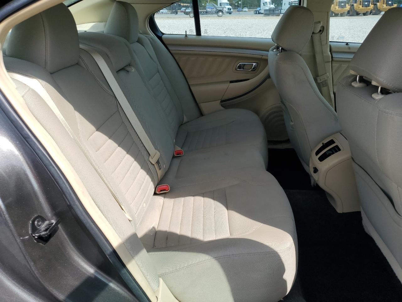 2017 Ford Taurus Se VIN: 1FAHP2D87HG105296 Lot: 81658825