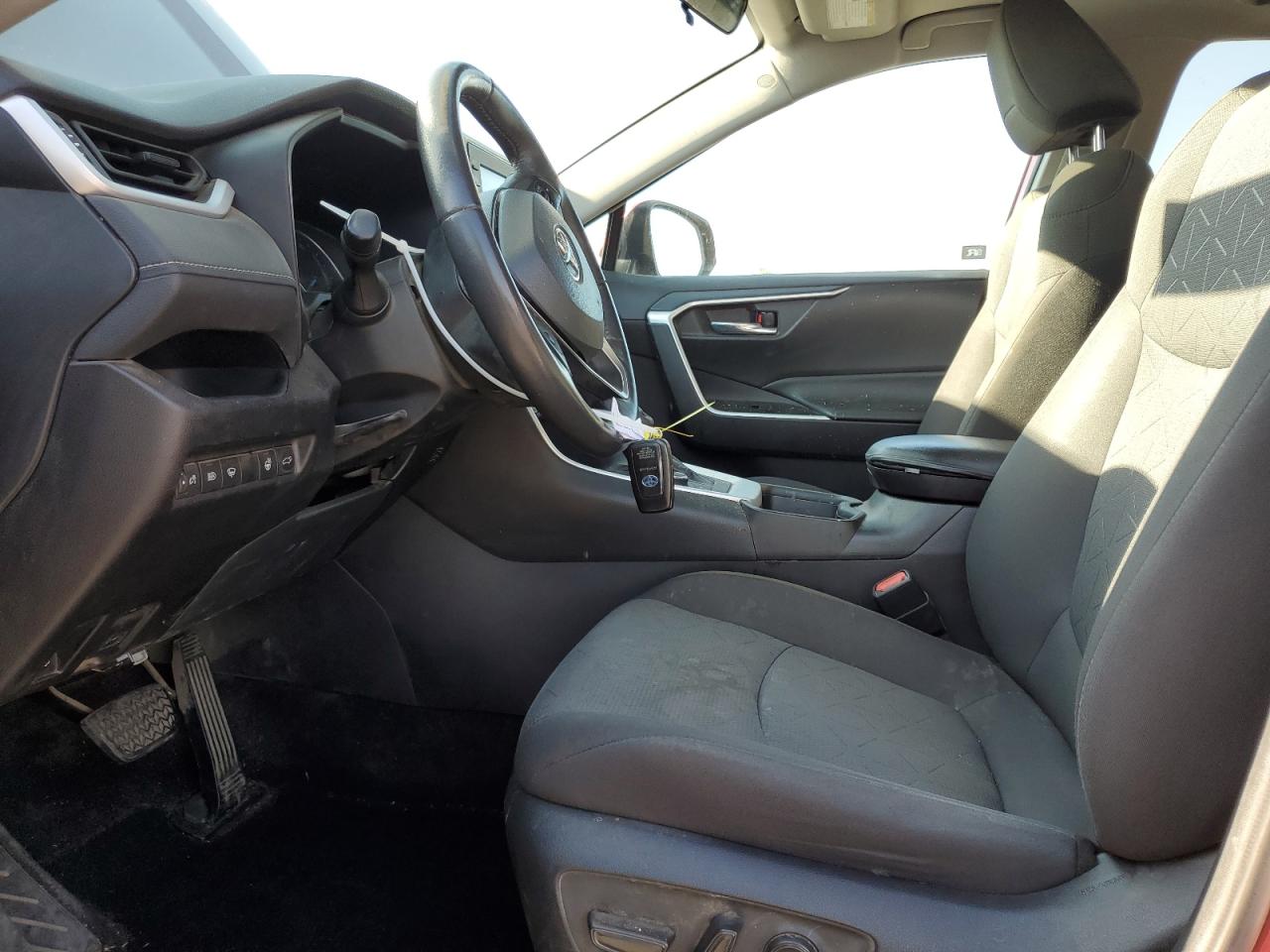 2021 Toyota Rav4 Xle VIN: 2T3RWRFV3MW114878 Lot: 81861705