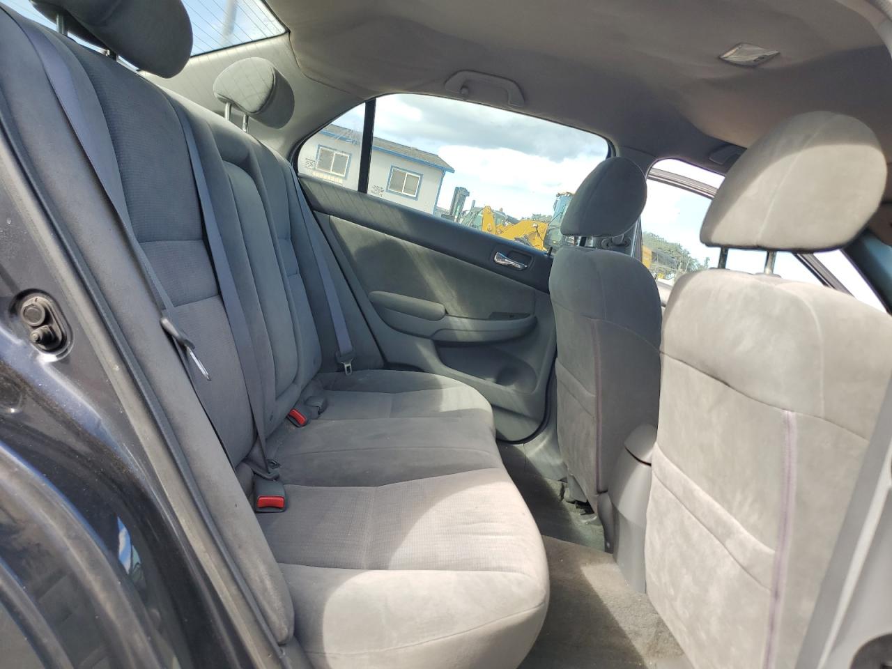 2004 Honda Accord Lx VIN: 1HGCM56334A106525 Lot: 81902785