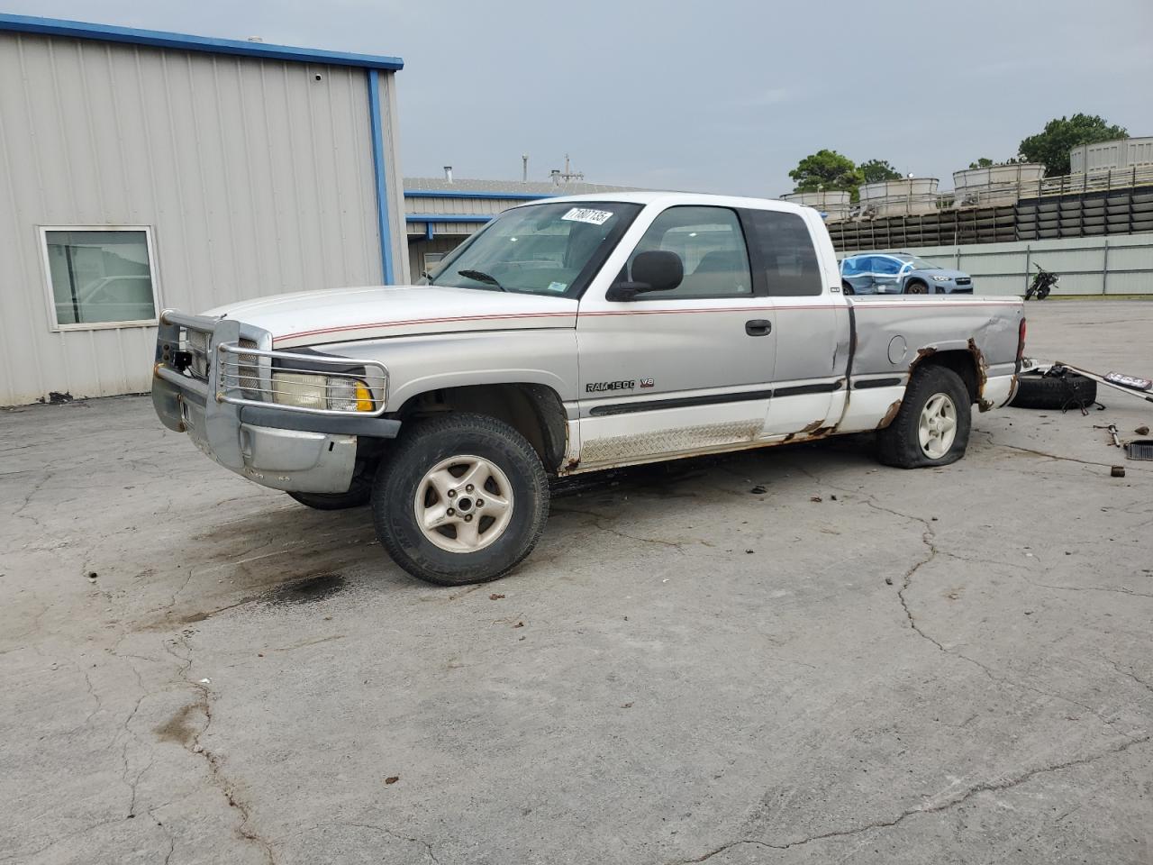 Vehicle photo