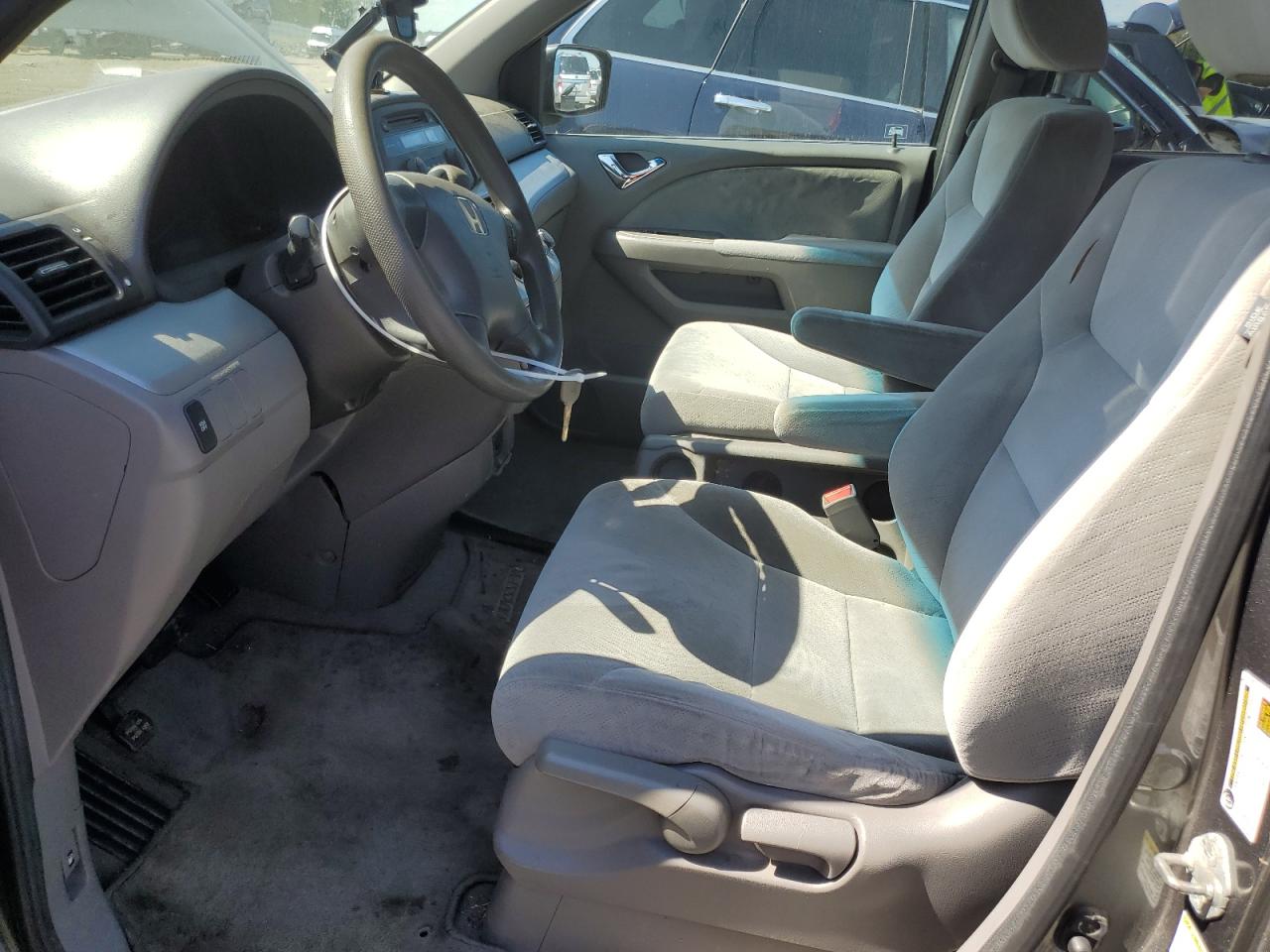 2009 Honda Odyssey Lx VIN: 5FNRL38279B060247 Lot: 72041755