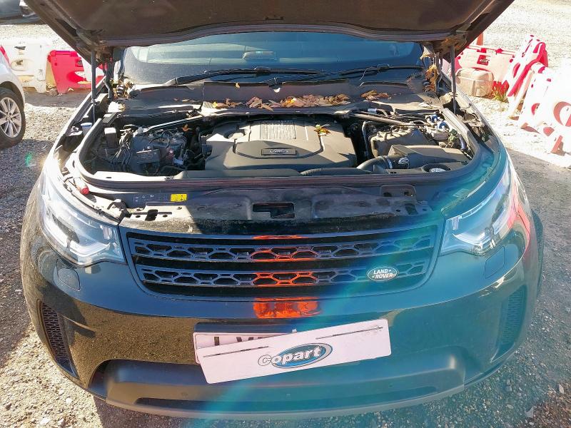 2018 LAND ROVER DISCOVERY LUXURY HSE TD6 