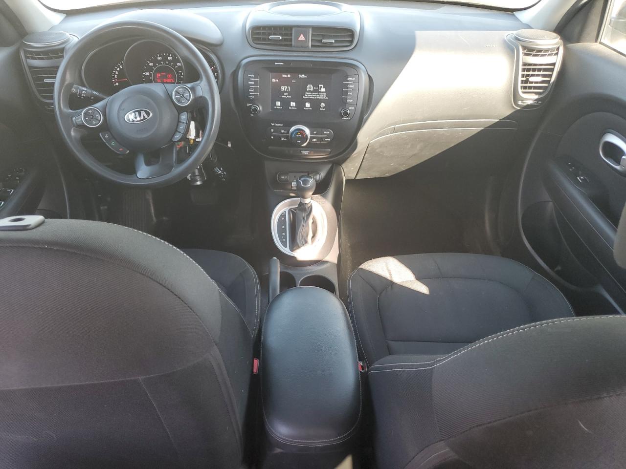 2018 Kia Soul + VIN: KNDJP3A53J7511769 Lot: 81945385