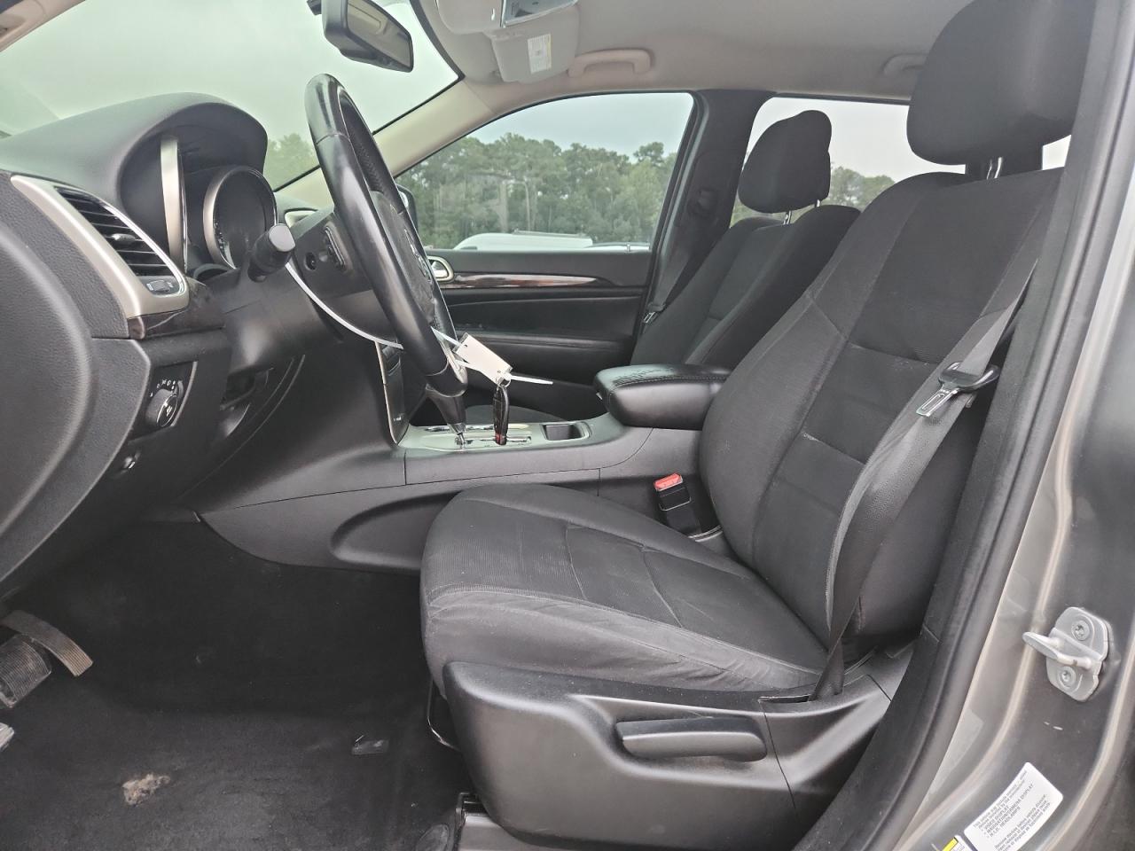 2012 Jeep Grand Cherokee Laredo VIN: 1C4RJFAG3CC270068 Lot: 81848895