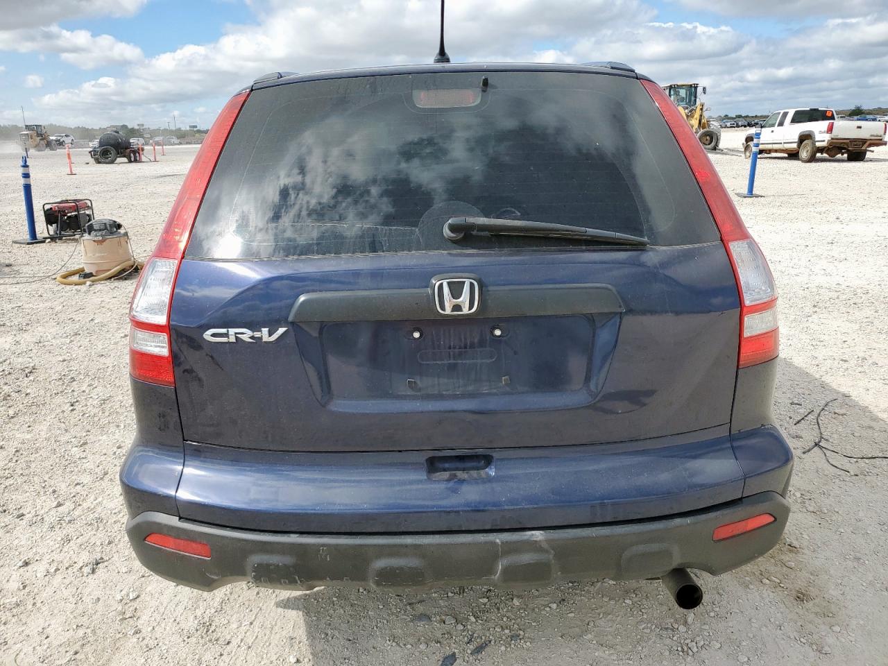 2008 Honda Cr-V Lx VIN: JHLRE38398C004814 Lot: 81710185