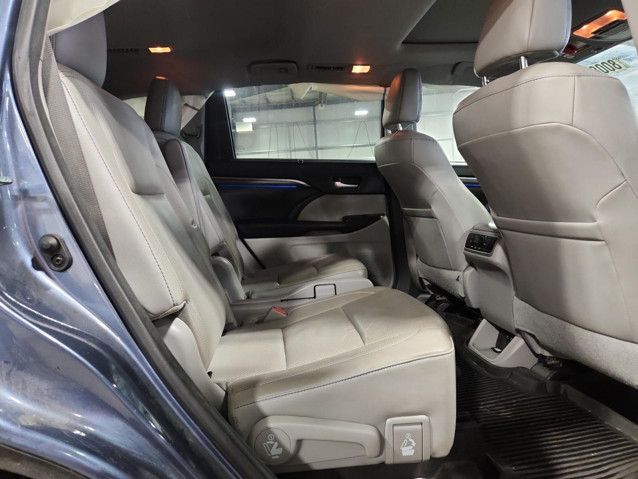 2017 Toyota Highlander Hybrid Limited VIN: 5TDDGRFH7HS028479 Lot: 80086235