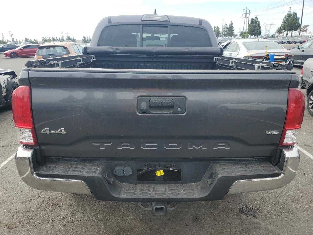 2016 Toyota Tacoma Double Cab VIN: 5TFCZ5AN3GX010517 Lot: 80681475