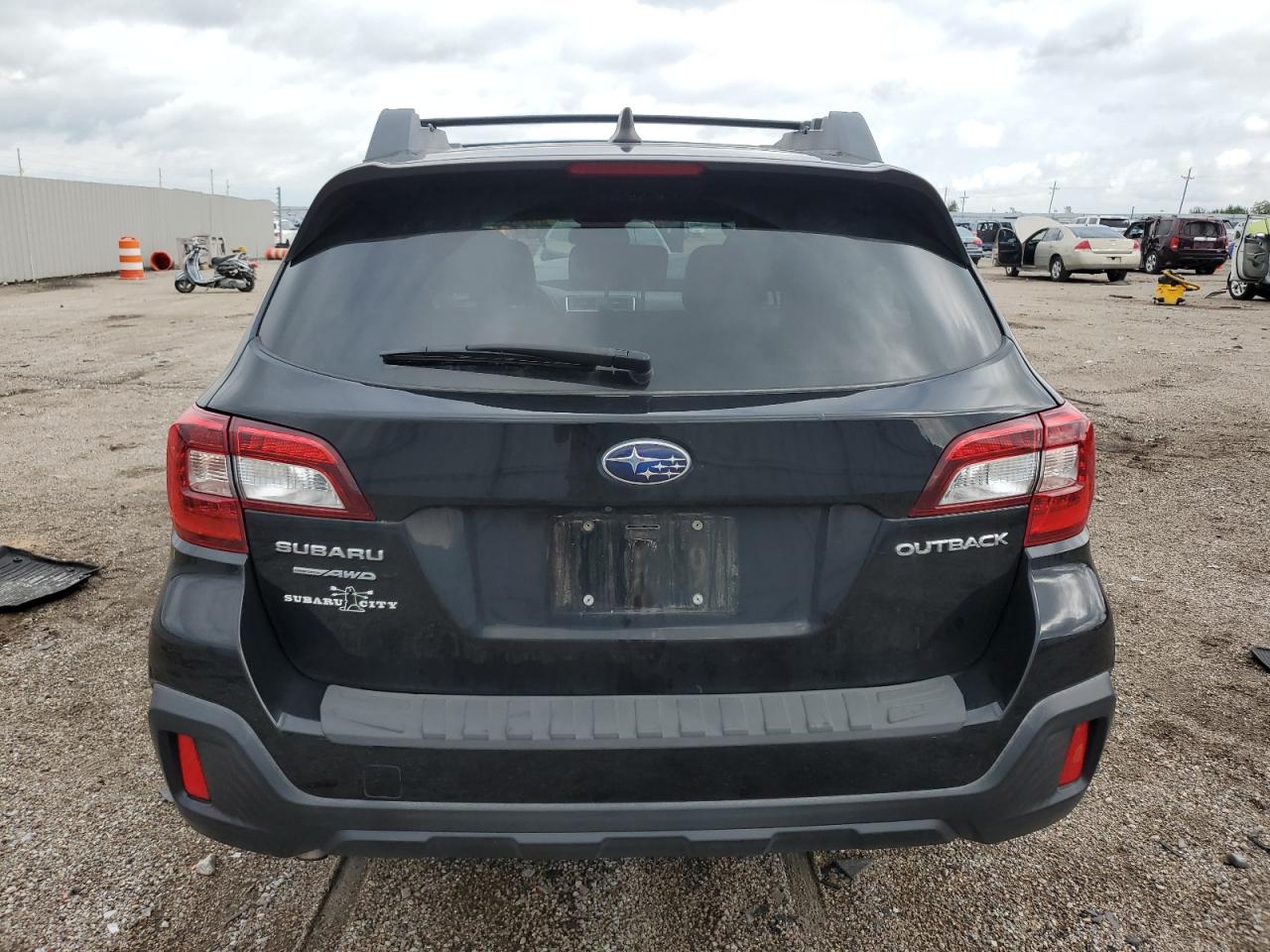 2018 Subaru Outback 2.5I Limited VIN: 4S4BSAKC1J3308399 Lot: 71915435